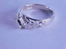 6276 STERLING SILVER RING SETTING, 6 MM CUSHION CUT GEMSTONE, SIZE 7.75