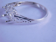 6316 STERLING SILVER RING SETTING, 9X7 MM OVAL FACETED GEMSTONE, SIZE 9