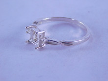 6339 STERLING SILVER RING SETTING, 6 MM CUSHION CUT W/ 2-1.75 MM ACCENTS, SIZE 8.25