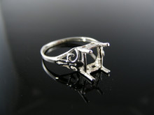 2684  STERLING SILVER RING SETTING, 8X6 MM EMERALD CUT GEMSTONE, SIZE 7