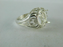 6402 STERLING SILVER FILIGREE RING SETTING, 3 STONE, 12X10 MM & 2 - 4X2 MM ACCENTS  OVAL FACETED OR CABOCHON GEMSTONE, SIZE 8.5