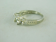 6414 STERLING SILVER RING SETTING, 3 STONE, 1 - 6.5 MM & 2 - 3.5 MM ACCENTS ROUND FACETED GEMSTONE, SIZE 8.25