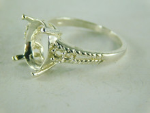 6433 STERLING SILVER RING SETTING,  5 STONE 1 - 12X10 MM OVAL & 4 - 2 MM ACCENTS ROUND FACETED GEMSTONES, SIZE 8.25