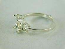 6437 STERLING SILVER RING SETTING, 3 STONE 1- 8X6 MM & 2 - 5X4 MM OVAL FACETED GEMSTONE, SIZE 8
