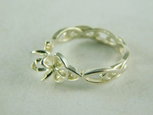 6456 STERLING SILVER FILIGREE RING SETTING, 5.5 MM ROUND FACETED GEMSTONE, SIZE 7.75