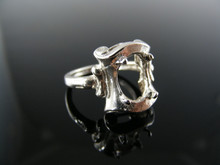 2101 RING SETTING STERLING SILVER, SIZE 5,  9 x7  MM OVAL FACETED STONE