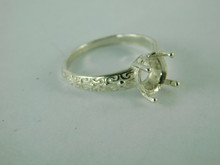 6548 Sterling Silver Ring Setting, 9x7 mm Oval Faceted Stone, Size 6