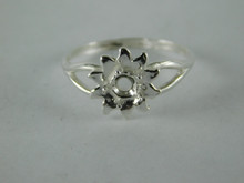 5524 Sterling Silver Ring Setting, 4.5 mm Round Faceted Stone, Size 6.5