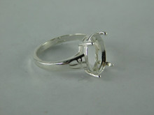 6556  Sterling Silver Ring Setting, 12x10 mm Oval Faceted Stone, Size 8