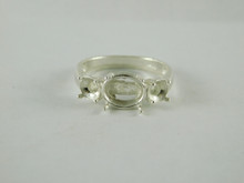 6639 Sterling Silver Ring Setting, (3 Stone) 9x7 Oval & (2) 5mm Rds, Size 8