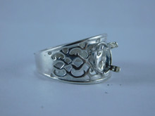 6691 Sterling Silver Ring Setting, 9x7 Oval Cabochon, Size 7.5