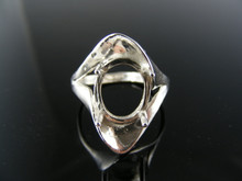 R36 RING SETTING STERLING SILVER, SIZE 8.5, 12X10 MM OVAL FACETED STONE