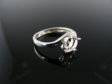 2634  RING SETTING STERLING SILVER, SIZE 5.5, 6X4 MM OVAL CAB. STONE