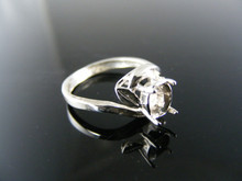 715 RING SETTING STERLING SILVER, SIZE 4.75, 6x4MM OVAL FACETED STONE