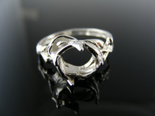 R121  STERLING SILVER RING SETTING, 7X5 MM ROUND FACETED GEMSTONE, SIZE 6.5