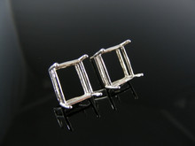 ER1 EARRING SETTINGS STERLING SILVER, 11X9 MM EMERALD STONE