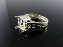 R61  STERLING SILVER FILIGREE RING SETTING, 8X6 MM EMERALD CUT FACETED OR CABOCHON GEMSTONE, SIZE 5.25