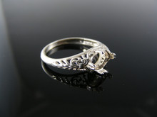 R23 STERLING SILVER FILIGREE RING SETTING, 7X5 MM OVAL FACETED GEMSTONE, SIZE 5
