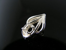 P85  PENDANT SETTING STERLING SILVER, 6X4 MM OVAL STONE