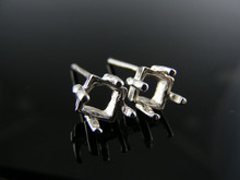 ER17  STERLING SILVER EARRING SETTING, 5 MM SQUARE GEMSTONE