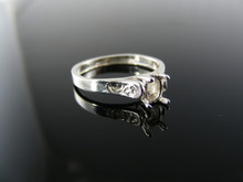 1640  RING SETTING STERLING SILVER, SIZE 6.5, 6X4 MM OVAL STONE