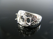 5653 RING SETTING STERLING SILVER, SIZE 8.5, 1-7X5 & 2-6X4 MM OVAL STONE
