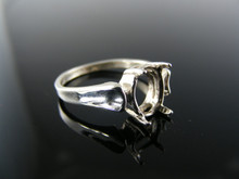 5652 RING SETTING STERLING SILVER, SIZE 7, 8X6 MM OVAL STONE