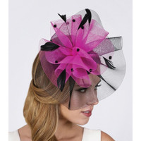 Contrasting Feather Fascinator on model
