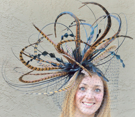 Winner's Circle Pheasant Feather Fascinator in natural/black