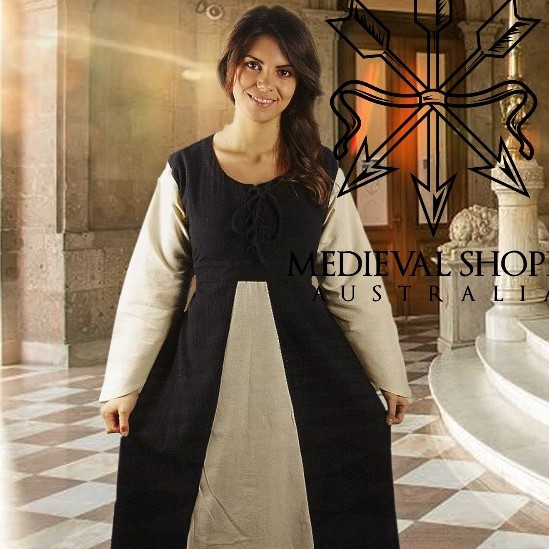Medieval Dress (Black & White) 