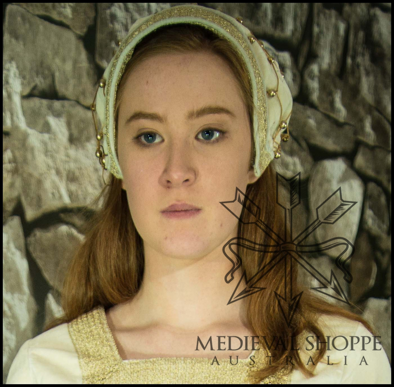 Noblewoman's late medieval cap/hairnet (white)