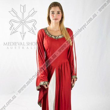 15th century dress