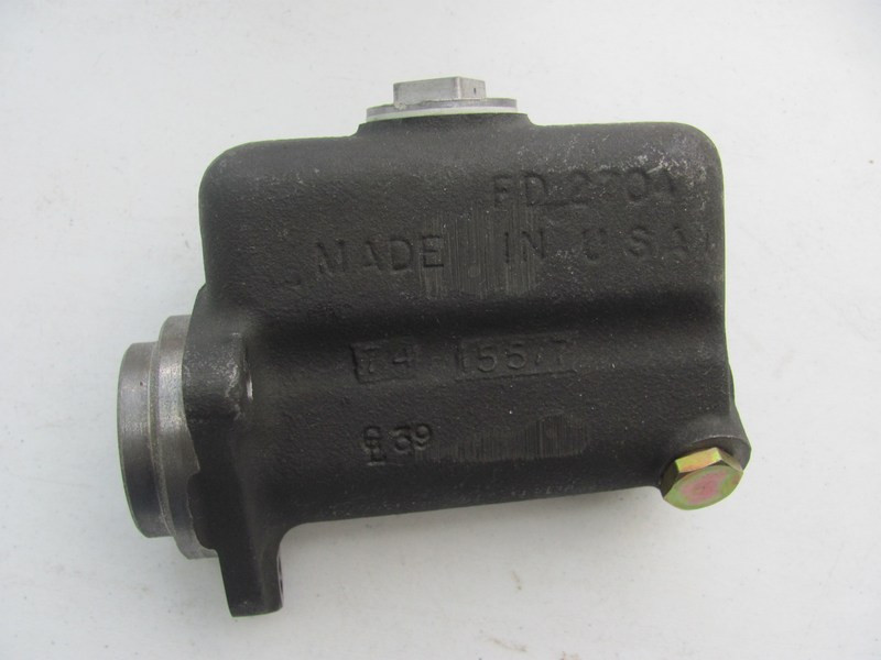 MASTER CYLINDER AIR CHAMBER WAGNER FE2704677 powerbrakedrivetrain