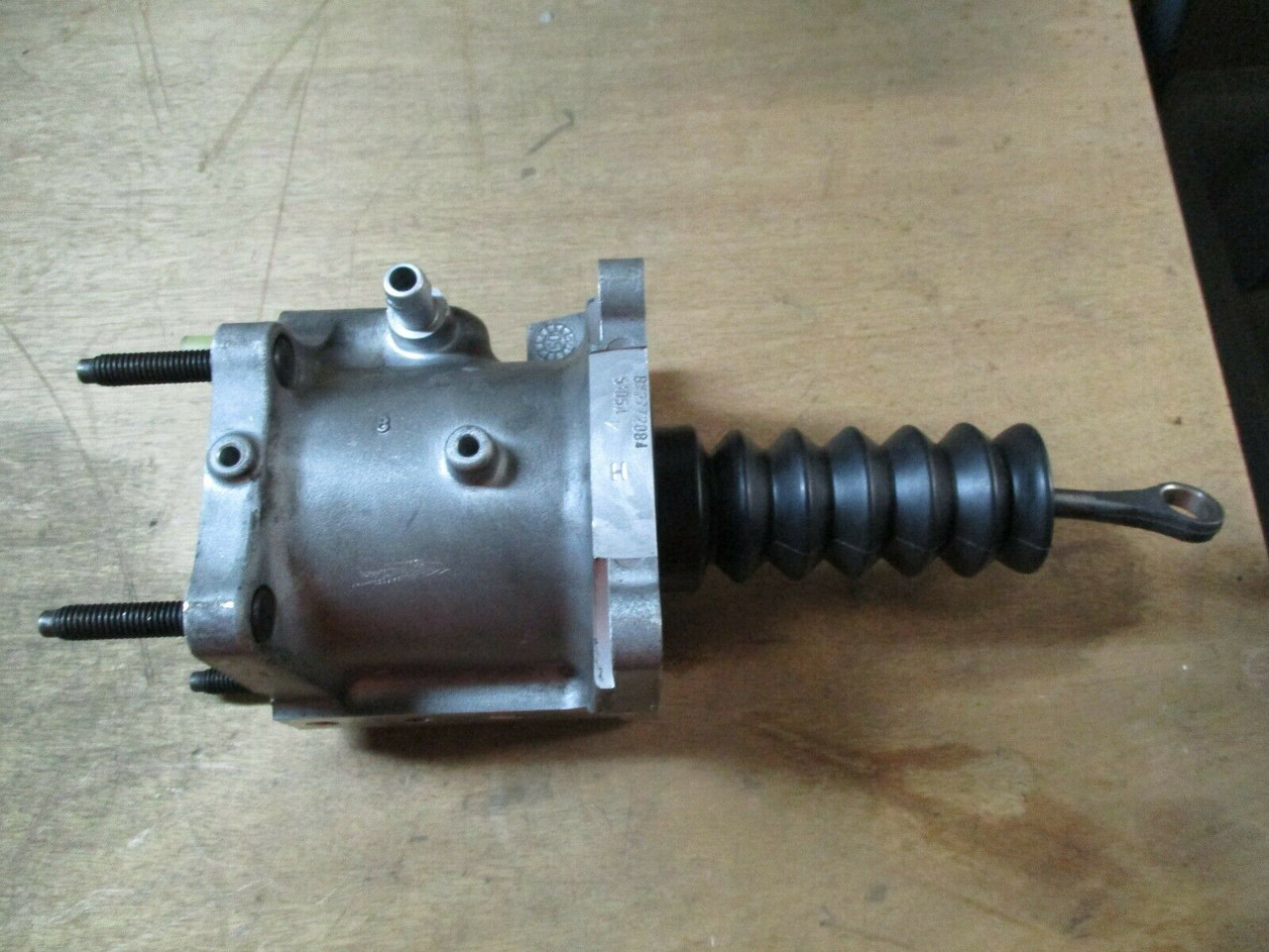 BENDIX HYDROMAX LATE TYPE 2772884 - powerbrake-drivetrain
