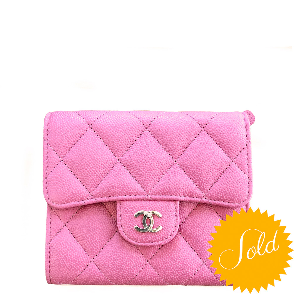 Leather wallet Chanel Pink in Leather - 35679512