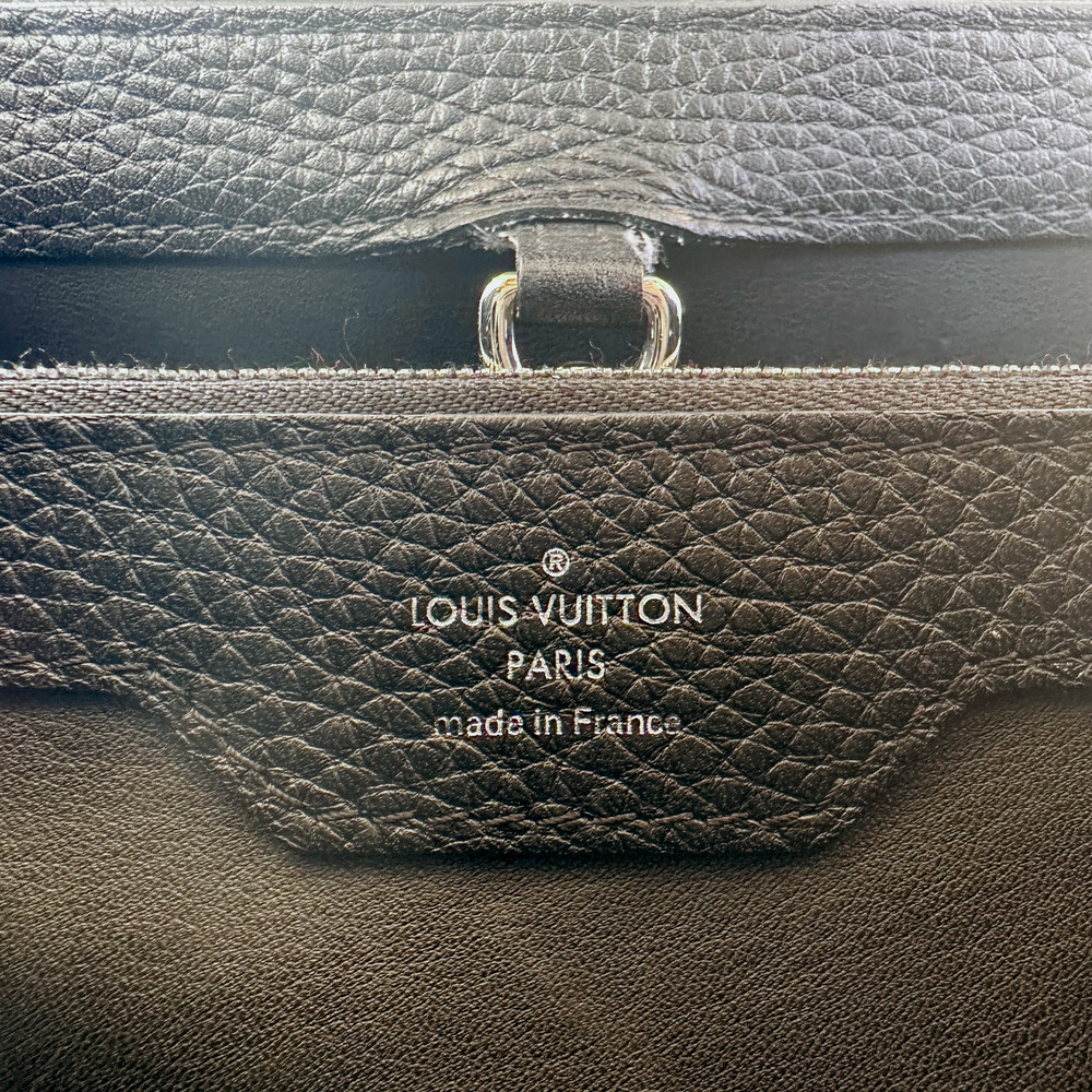 Capucines python handbag Louis Vuitton Black in Python - 37674263