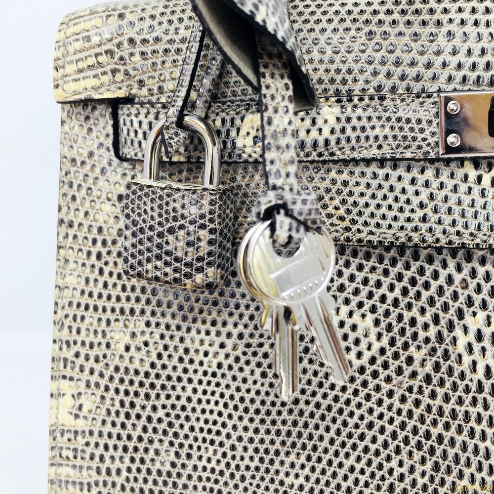 Hermès Kelly 25 Retourne Two-Way Handbag