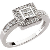 14kt White 1/2 CTW Diamond Ring Size 7