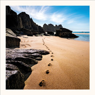 SM25026 - First to the Beach (6 unbagged blank cards)