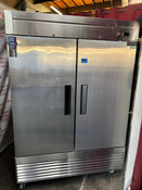 2 Door Freezer Reach In Solid Stainless Steel Dukers D55F Upright Reach In #2029-OB