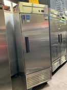 1 Door Refrigerator NSF Cooler Solid Stainless Steel Dukers D28R # 2024-OB