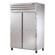 2 Door True STR2R-2S Refrigerator Upright Reach In Cooler NSF Cooler On Wheels Stainless Steel Spec Line #3073