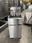 40 LB Nat Gas Deep Fryer Dukers DCF3 Stainless Steel New Twin Baskets on Wheels NSF #3414