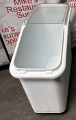 21 Gallon Ingredient Bin On Wheels Rubbermaid NO LID #3452