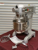 NEW 10 Quart QT Mixer & Attachments Uniworld UPM-10E ETL NSF 115V Electric #2538