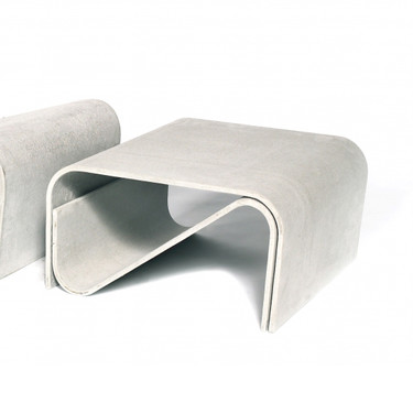 Sponeck Table (Fiber cement in gray finish)