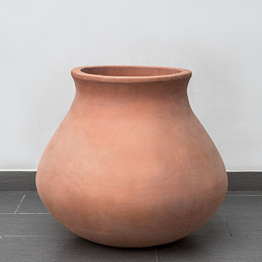 Venasque Jar: Terracotta in natural finish