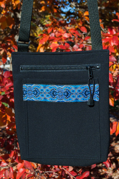 SHOULDER BAG / (Softshell) / Black, / Tres Belle-Blue (trim) - Copper River  Fleece