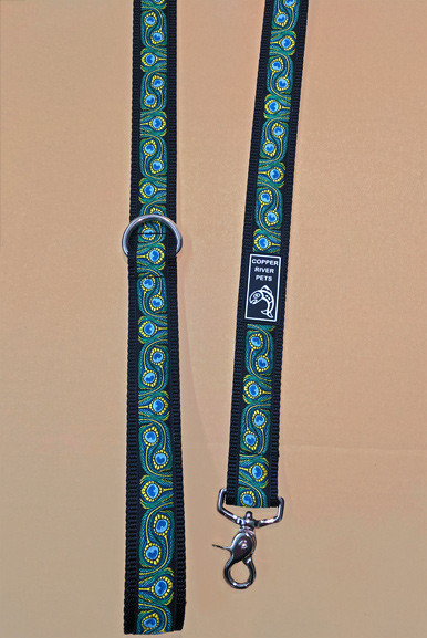 peacock leash