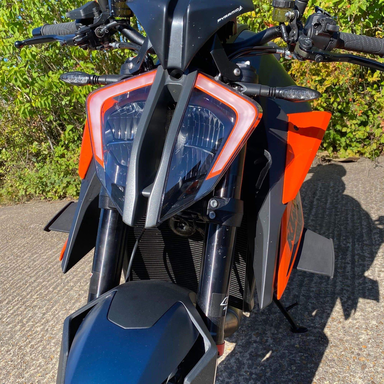 Pyramid Gp Wings Matte Black Ktm 1290 Superduke R Judd Racing Pyramid Gp Wings Matte Black Ktm 1290 Superduke R Judd Racing